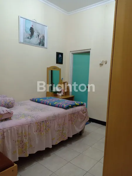 image RUMAH 1.5 LANTAI ONE GATE SYSTEM SIAP HUNI DEKAT PAKUWON CITY (2)