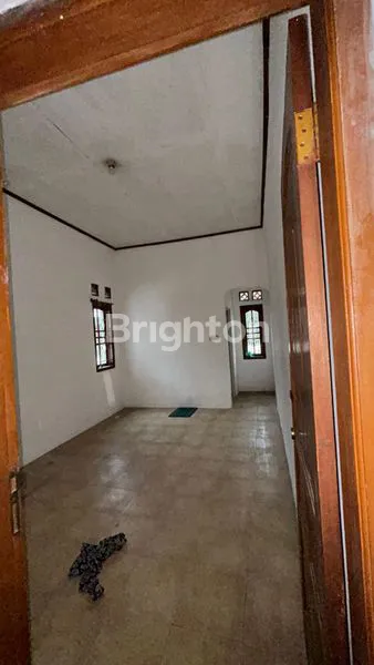 image RUMAH 2 LANTAI DI DUTA BINTARO, CLUSTER NUSA DUA, TANGERANG (3)