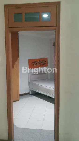 image RUMAH 2 LANTAI SIAP HUNI DI KAWASAN PERUMAHAN RUNGKUT SURABAYA TIMUR (2)