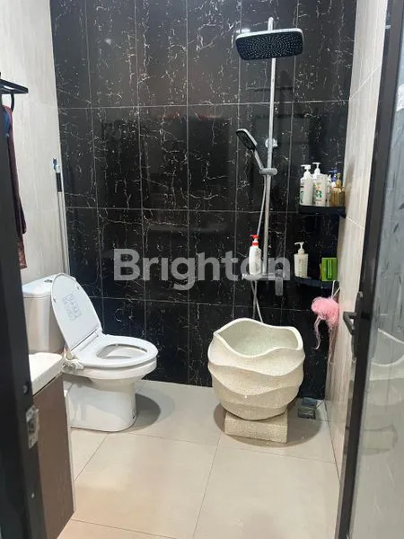 image RUMAH 2 LANTAI SELANGKAH KE MERR DI SURABAYA TIMUR (5)