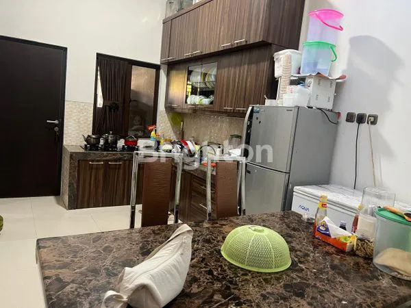 image RUMAH 2 LANTAI SELANGKAH KE MERR DI SURABAYA TIMUR (7)