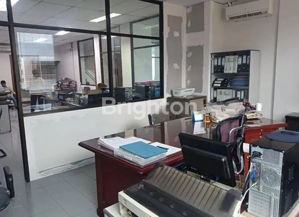 image RUKO GANDENG DI KEDOYA, BANGUNAN 4 LANTAI (4)