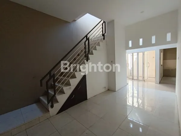 image RUKO DI JALAN PUCANG ANOM GUBENG SURABAYA (8)