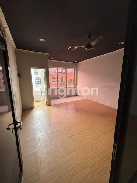 image RUKO 2 LT DI SEBERANG SEKOLAH PAHOA GADING SERPONG TANGERANG  (4)