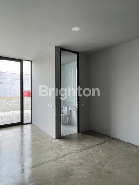 image GUDANG DISTRIBUSI KL BIZ HUB, DEKAT TOL SINGOSARI, MALANG (6)