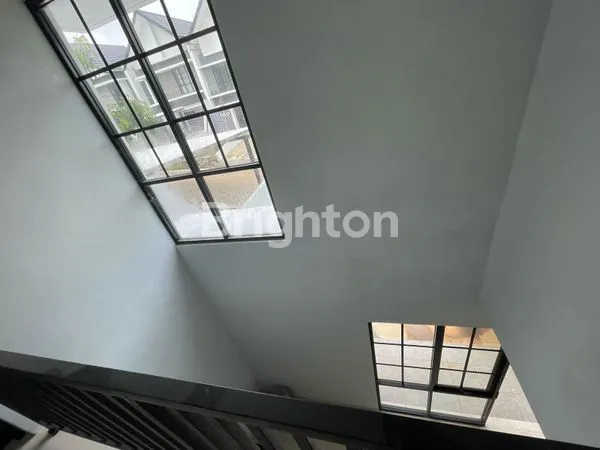 image RUMAH 2 LANTAI SIAP HUNI AREA BSB CITRALAND MIJEN SEMARANG (8)