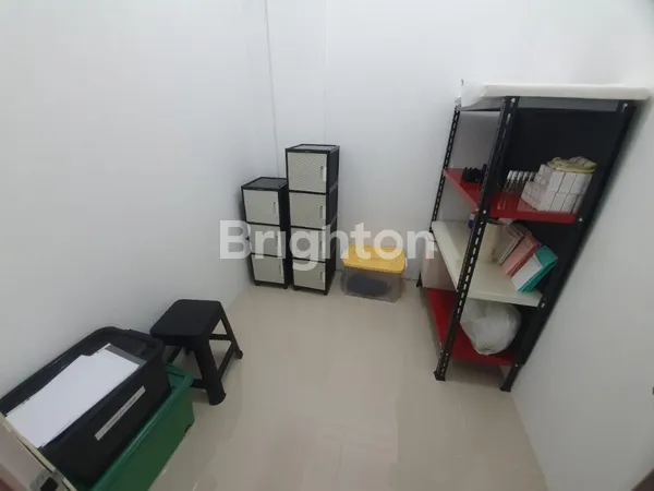 image RUKO MODERN MINIMALIS 3 LANTAI NORTHWEST BOULEVARD CITRALAND DEKAT BUKIT PALMA JLLB GRAND PAKUWON BENOWO SEMEMI TANDES SUKOMANUNGGAL (4)