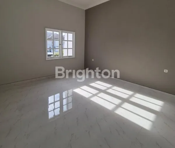 image 2M AN RUMAH BARU RENOVASI CLASSIC MODERN LEBAR 10 DHARMAHUSADA GALAXY ROYAL DEKAT GALAXY MALL, DELTA, KAMPUS UNAIR SURABAYA TIMUR (3)