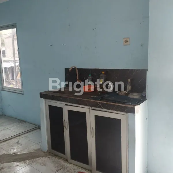 image RUKO DAN GUDANG DI BARAT SUNGAI KOTA KEDIRI (5)