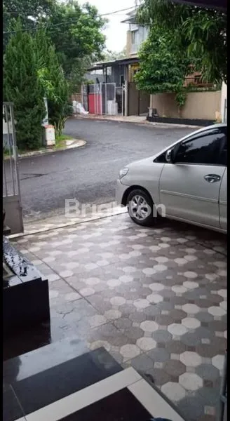 image RUMAH SIAP HUNI BUKIT GOLF CIBUBUR (5)