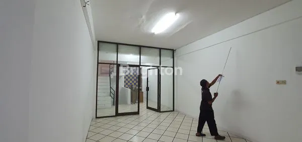 image RUKO KALIAGUNG, KEMBANG JEPUN SURABAYA, BARU DIRENOVASI, SIAP PAKAI (5)