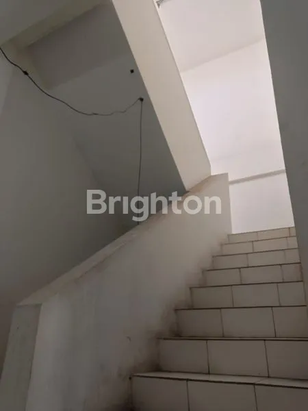 image RUKO KOSAN KARANG ANYAR LOKASI RAMAI (5)