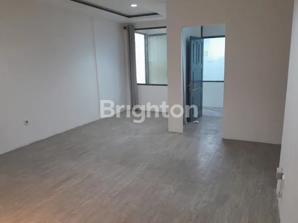 image RUKO LANTAI 2 DI LOKASI STRATEGIS (2)