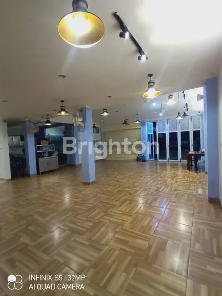 image RUKO 2 LANTAI EX RESTO DI PINGGIR JALAN CIBUBUR (2)