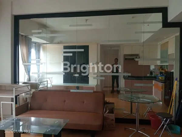 image APARTEMEN BERKELEY UC SURABAYA LANTAI 30 — 2 BEDROOM FURNISHED, VIEW CITY, SHM (4)