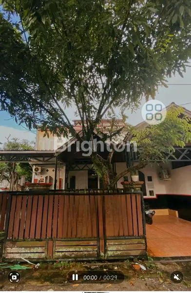 image RUMAH ASRI 3 LANTAI (1)