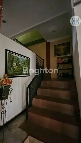 image RUMAH ASRI 3 LANTAI (7)