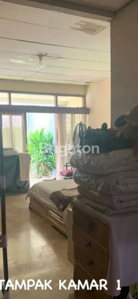 image RUMAH STRATEGIS DI TENGAH KOTA (6)