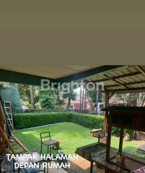 image RUMAH STRATEGIS DI TENGAH KOTA (8)