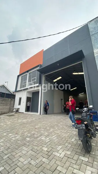 GUDANG DI GRESIK DEKAT TOL DAN JIIPE