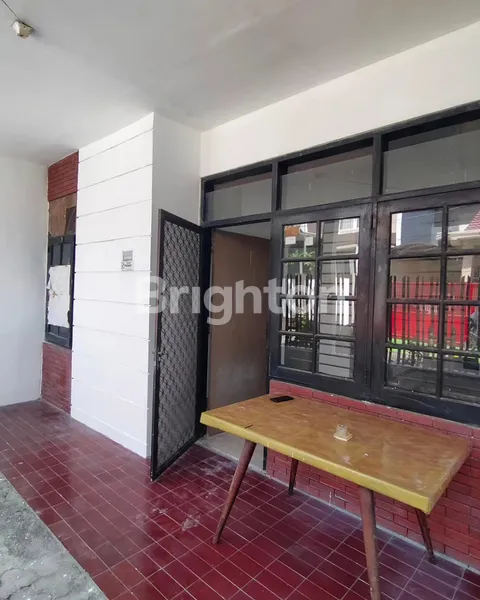 image RUMAH 1M'AN, DAERAH RUNGKUT, NRIWANA EKSEKUTIF, FULL BANGUNAN, (2)