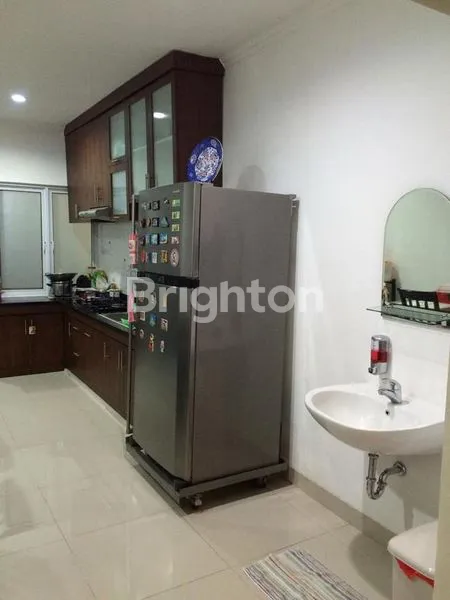 image HARGA DI BAWAH PASAR, RUMAH 2 LANTAI SIAP HUNI DI PERUMAHAN ROYAL TAJUR,PAKUAN,BOGOR SELATAN,JAWA BARAT (3)