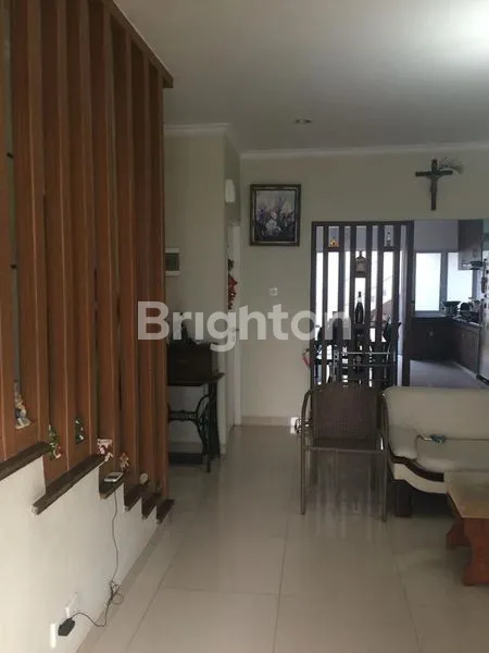 image HARGA DI BAWAH PASAR, RUMAH 2 LANTAI SIAP HUNI DI PERUMAHAN ROYAL TAJUR,PAKUAN,BOGOR SELATAN,JAWA BARAT (1)