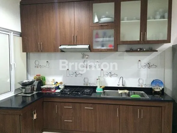 image HARGA DI BAWAH PASAR, RUMAH 2 LANTAI SIAP HUNI DI PERUMAHAN ROYAL TAJUR,PAKUAN,BOGOR SELATAN,JAWA BARAT (2)