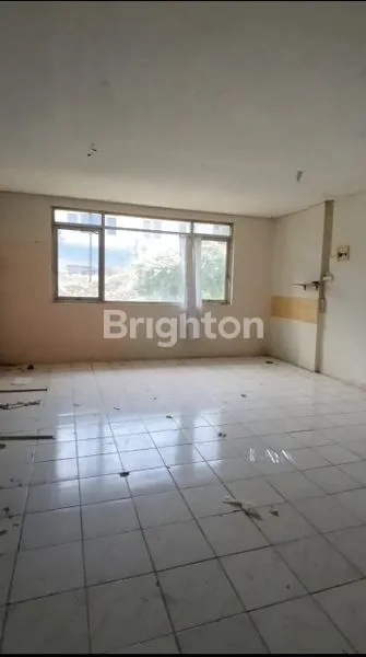 image RUKO 3 LANTAI STRATEGIS RAMAI PEJALAN KAKI DEKET MALL 21 DENPASAR BARAT (5)