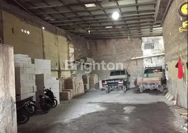 image EX TOKO BAHAN BANGUNAN DI LIDAH KULON (3)