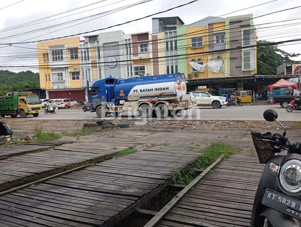 image DIJUAL TANAH JL POROS DEKAT KANTOR DPR (4)