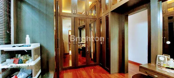 image RUMAH VILLA MEWAH JALAN KUTILANG MEDAN SUNGGAL (5)