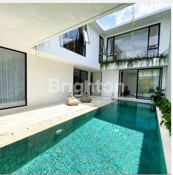 image BALI VILLA MIRU PERERENAN BALI DENGAN NUANSA SURGAWI (1)