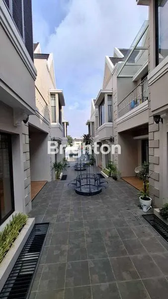 image RUMAH BARU GRATIS ANGSURAN SELAMA 5 TAHUN 3LT 2,7M FULL FURNISHED "CASA VICTORIA" SETRADUTA BANDUNG (2)