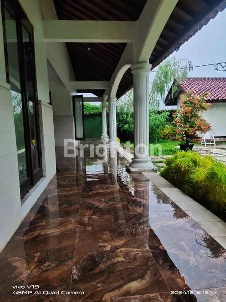 image VILLA NYAMAN TAMAN HIJAU, VIEW SAWAH  (1)