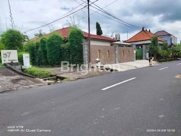 image VILLA NYAMAN TAMAN HIJAU, VIEW SAWAH  (8)