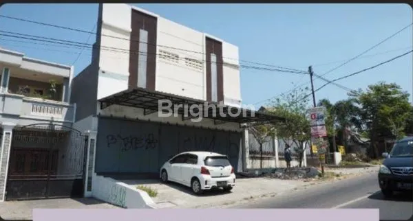 image RUKO LOKASI STRATEGIS JL BRIGJEN KATAMSO (1)