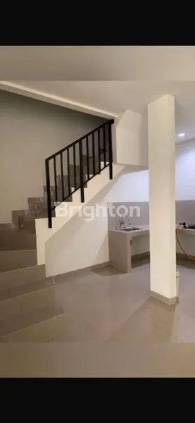 image SIAP HUNI RUMAH PARKVILLE SERPONG (3)