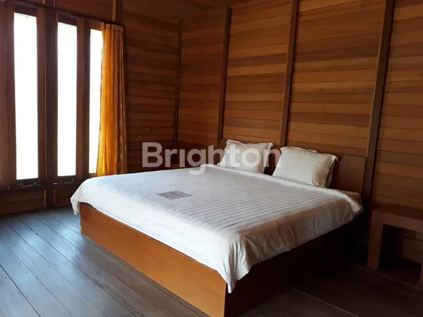 image LABUAN BAJO HOTEL SIAP PAKAI VIEW PANTAI DEKAT BANDARA (1)