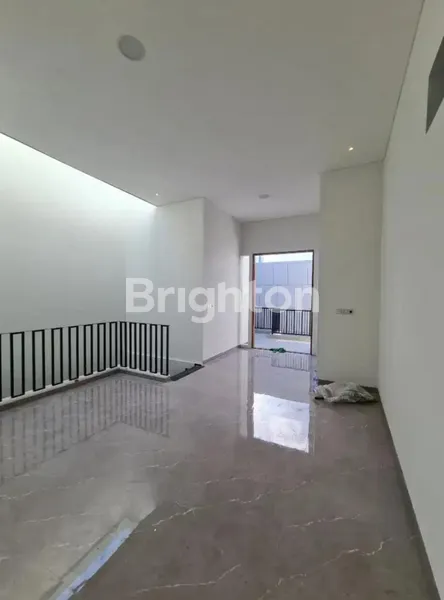 image RUMAH MANYAR KERTOADI BANGUNAN BARU GRESS LOKASI ELITE SURABAYA TIMUR (5)