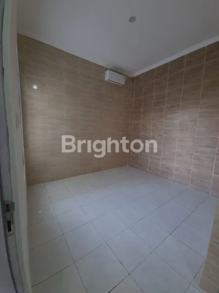 image RUMAH MODERN 2 LANTAI DENGAN AKSES YANG MUDAH DI TABANAN (4)