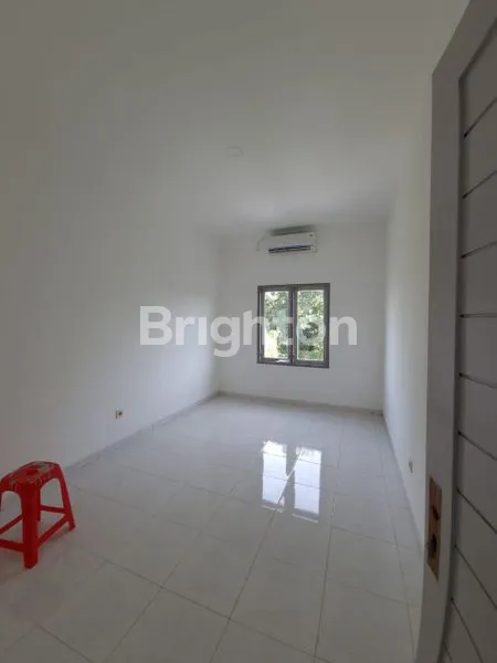image RUMAH MODERN 2 LANTAI DENGAN AKSES YANG MUDAH DI TABANAN (5)