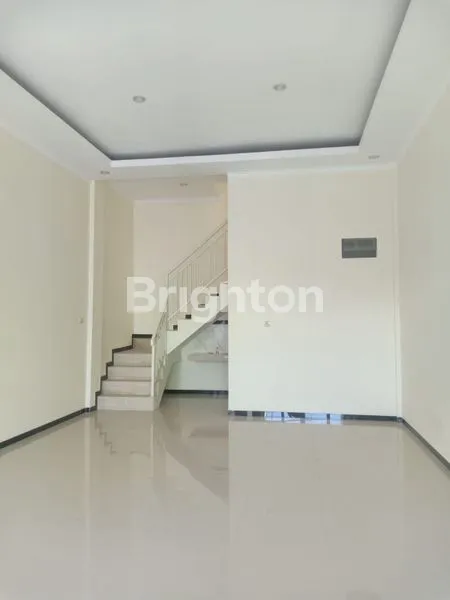 image RUMAH BARU MODERN 2 LANTAI DI MEDOKAN AYU (3)