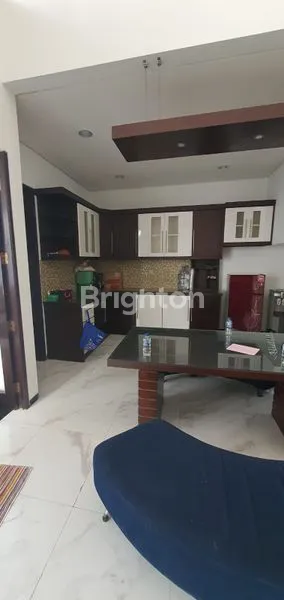 image RUMAH MEWAH SEMI FURNISHED. (4)