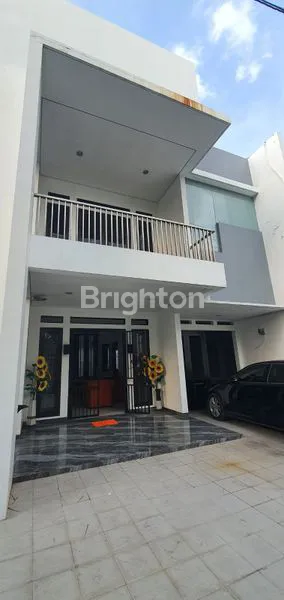 image RUMAH MEWAH SEMI FURNISHED. (5)