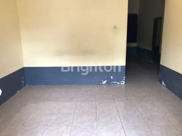 image RUMAH ASRI DI JALAN RAPAK INDAH (8)