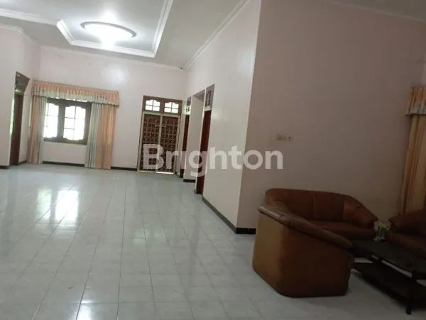 image RUMAH DI JL APEL JAJAR (6)