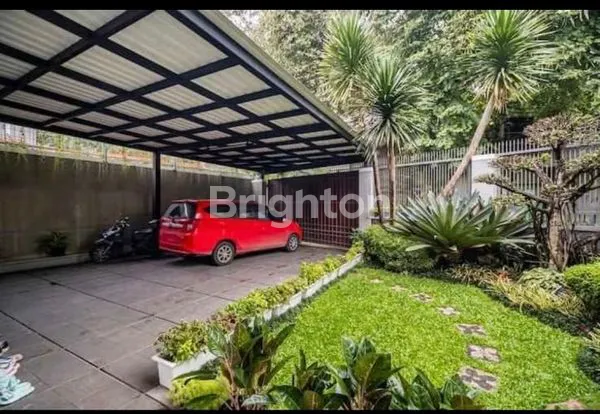 image DIJUAL RUMAH BAGUS DI JALAN NEGLASARI CIUMBULEUIT HEGARMANAH BANDUNG (2)