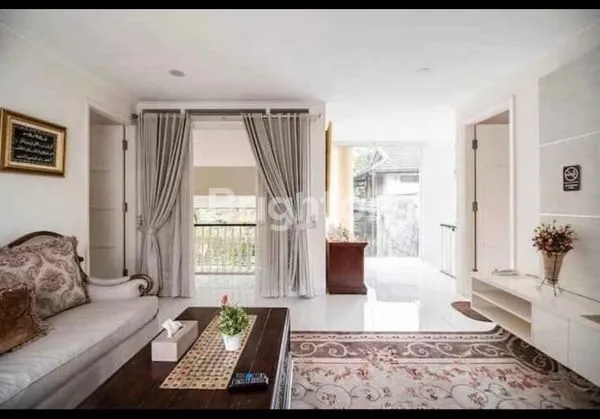 image DIJUAL RUMAH BAGUS DI JALAN NEGLASARI CIUMBULEUIT HEGARMANAH BANDUNG (3)
