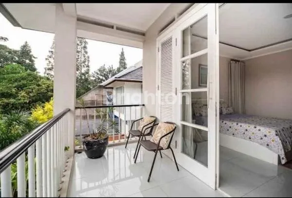 image DIJUAL RUMAH BAGUS DI JALAN NEGLASARI CIUMBULEUIT HEGARMANAH BANDUNG (5)